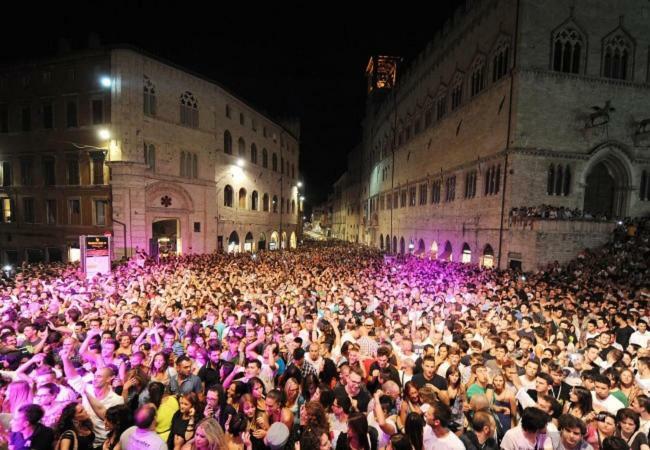 Apartament Residenza La Mandorla Perugia Zewnętrze zdjęcie